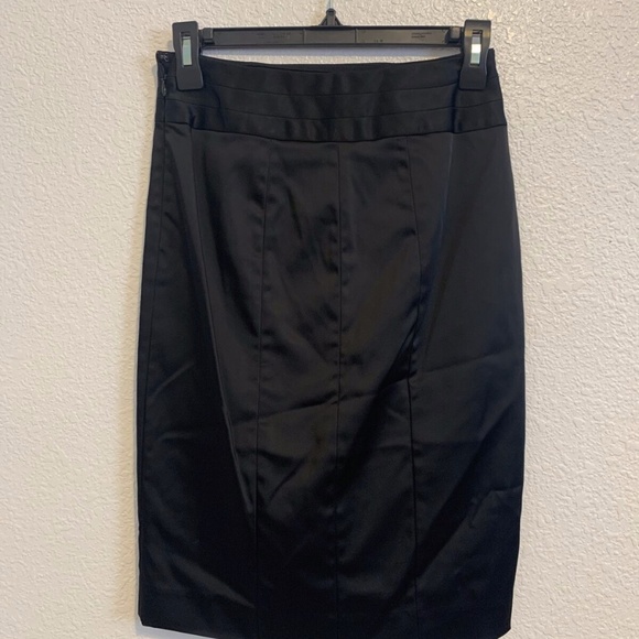 White House Black Market Black Acetate Straight Pencil Skirt Women's Size 00 - Picture 1 of 11